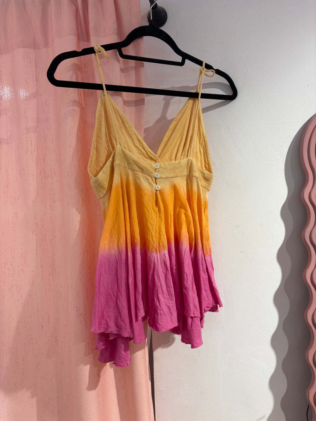 Sunset colors pretty tank top (M)