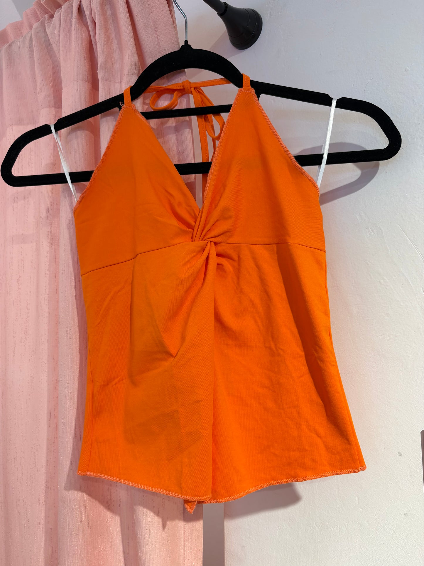 Super cute y2k top with open front (One Size)