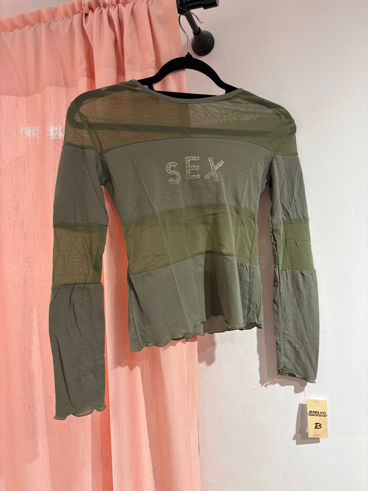 Super cool long sleeve mesh top (One Size)
