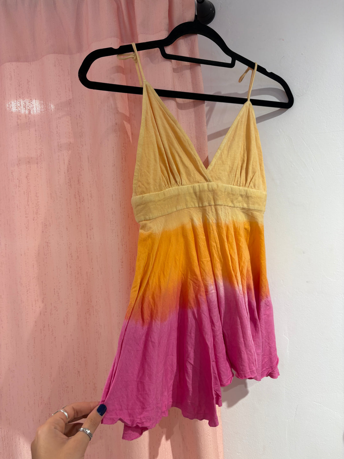 Sunset colors pretty tank top (M)
