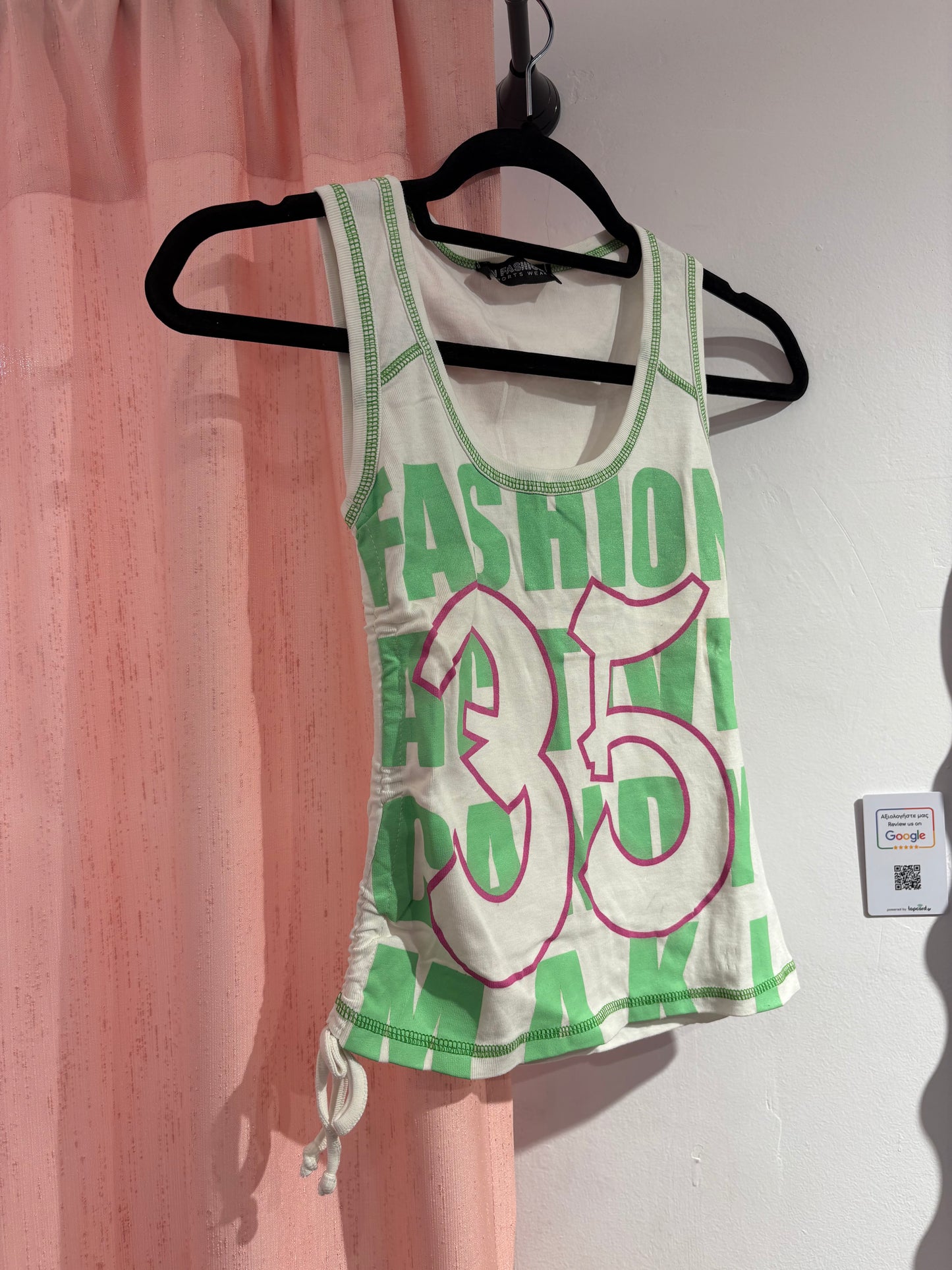 Super cute true y2k top (S)