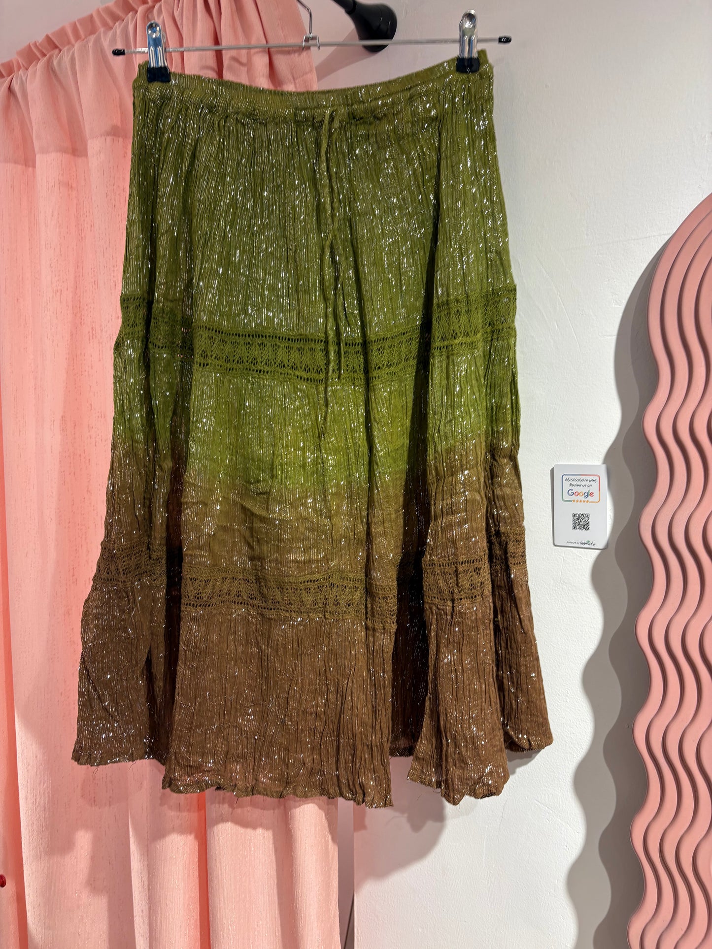 Y2k fairy iridescent pleated skirt (M-L)
