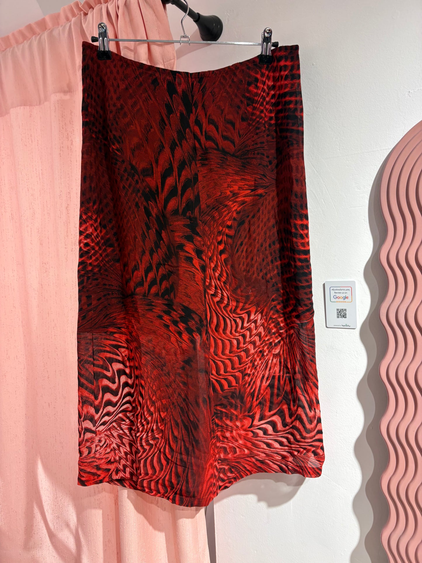 Incredible midi skirt with unique pattern (M)