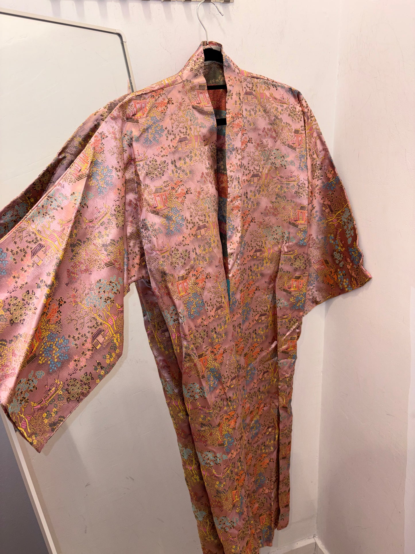 Incredible soft-pink original kimono