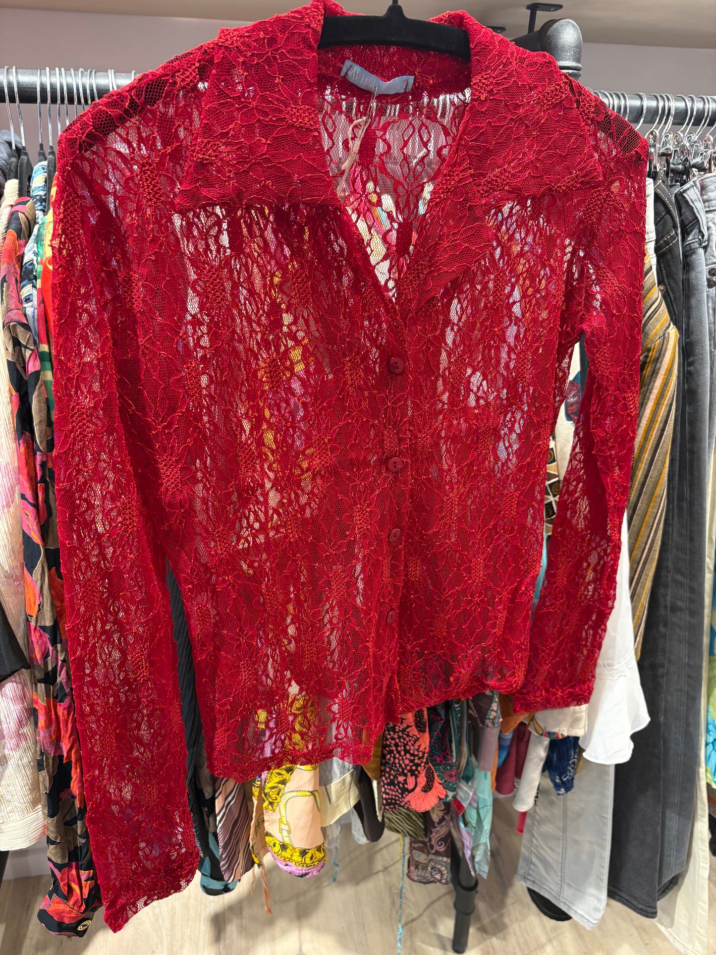 Lace button-up red shirt (Deadstock)