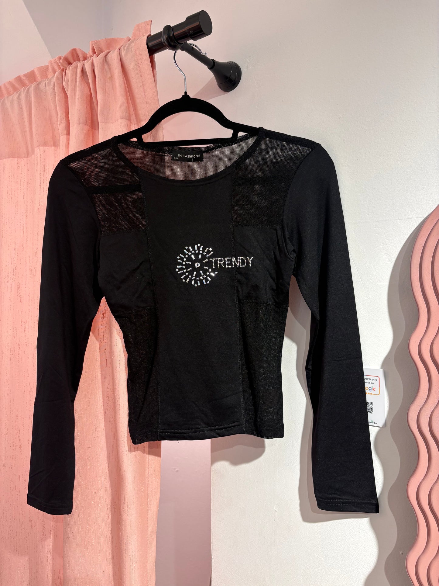Y2k top with mesh details (S-M)