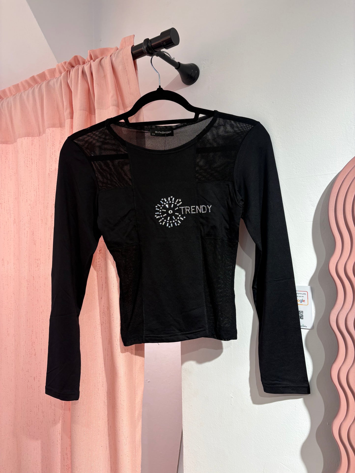 Y2k top with mesh details (S-M)