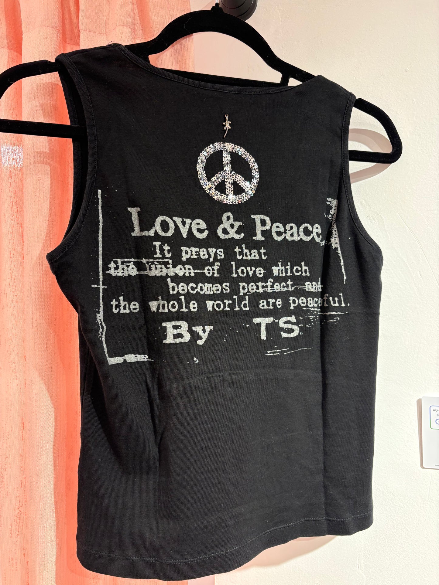 Super cool y2k top with sequin details (M)