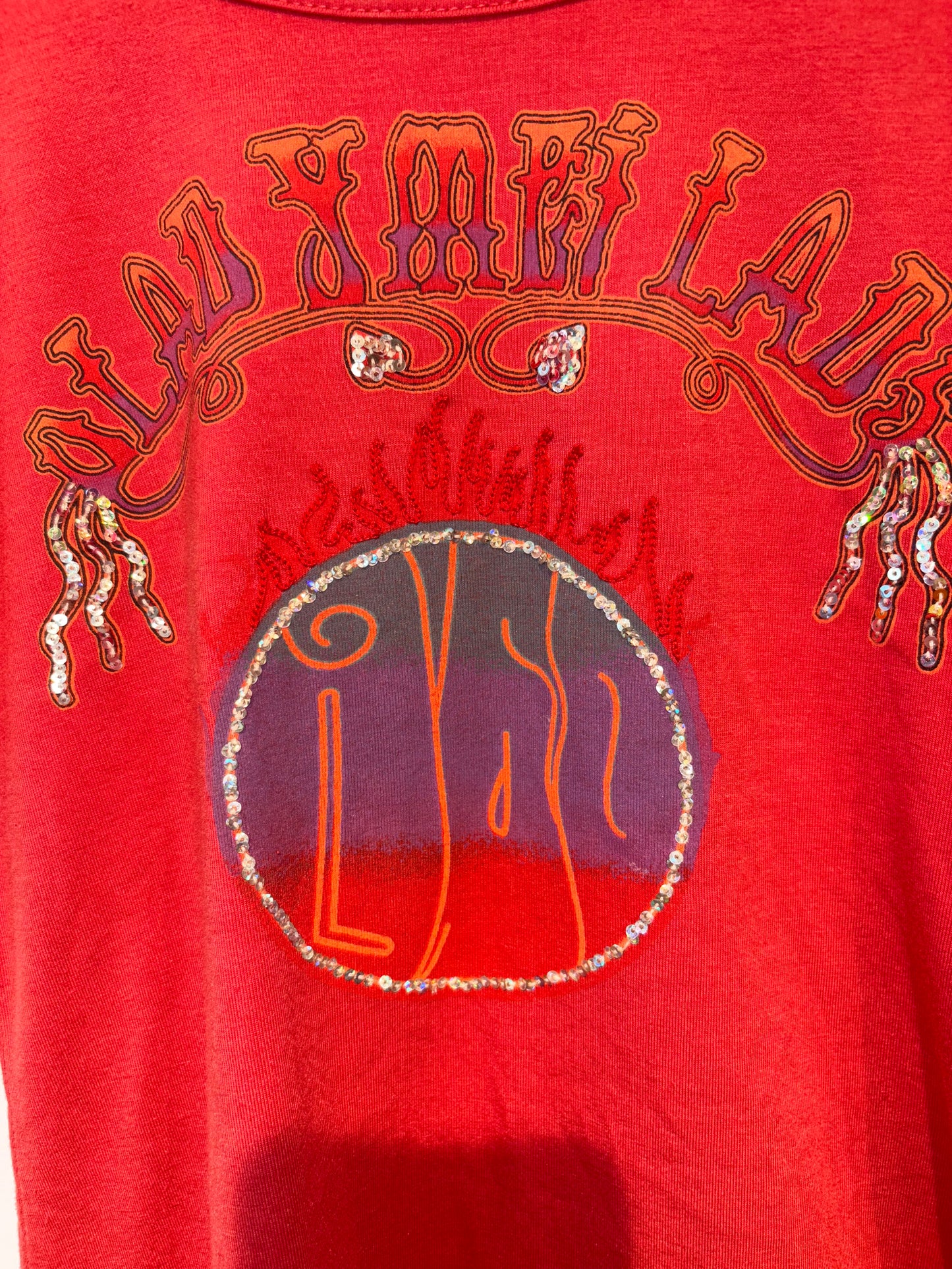 Super cool vintage red top
